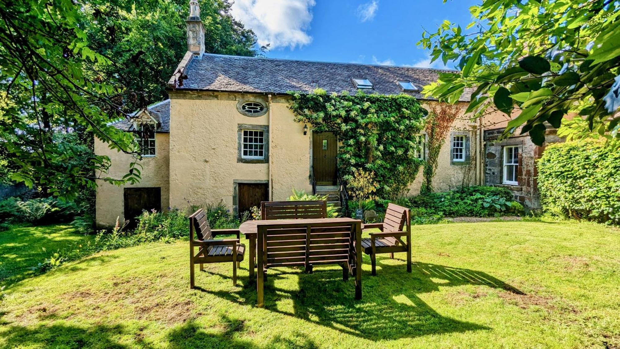 Powis House East Cottage Stirling Eksteriør billede